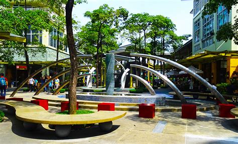 bpi serendra photos|BPI Serendra Piazza .